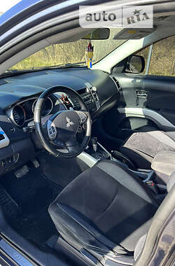 Внедорожник / Кроссовер Mitsubishi Outlander XL 2007 в 