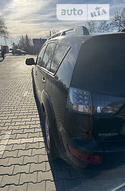 Позашляховик / Кросовер Mitsubishi Outlander XL 2008 в Бердичеві