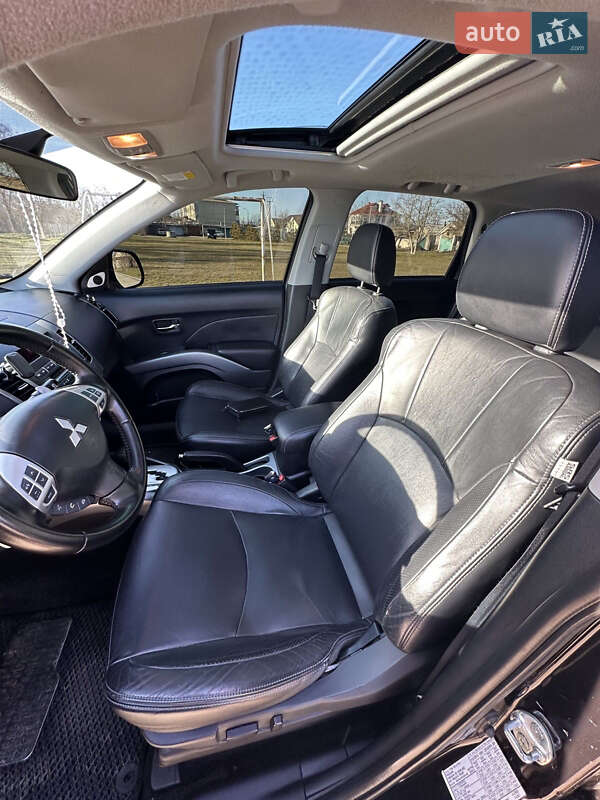 Внедорожник / Кроссовер Mitsubishi Outlander XL 2008 в Бердичеве
