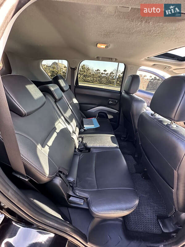 Внедорожник / Кроссовер Mitsubishi Outlander XL 2008 в Бердичеве