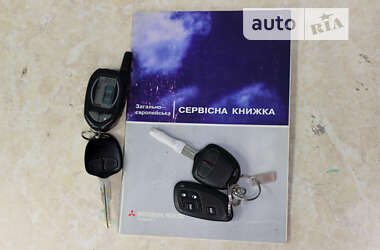 Внедорожник / Кроссовер Mitsubishi Outlander XL 2007 в Харькове