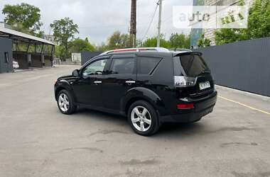 Внедорожник / Кроссовер Mitsubishi Outlander XL 2008 в Днепре