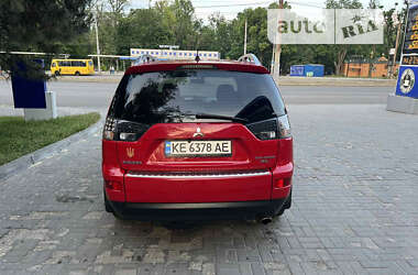 Внедорожник / Кроссовер Mitsubishi Outlander XL 2007 в Днепре