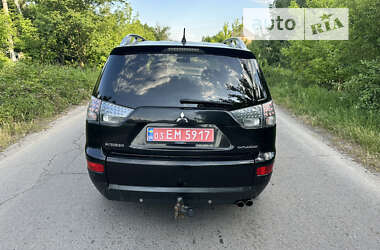 Позашляховик / Кросовер Mitsubishi Outlander XL 2008 в Радивиліві