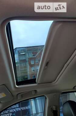 Внедорожник / Кроссовер Mitsubishi Outlander XL 2008 в 