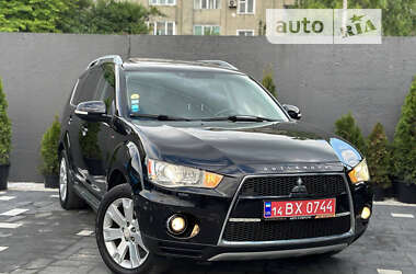 Позашляховик / Кросовер Mitsubishi Outlander XL 2010 в Дрогобичі