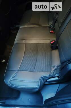 Внедорожник / Кроссовер Mitsubishi Outlander XL 2007 в 