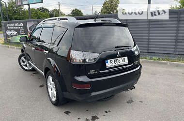 Позашляховик / Кросовер Mitsubishi Outlander XL 2008 в Харкові