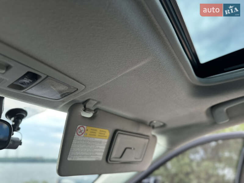 Внедорожник / Кроссовер Mitsubishi Outlander XL 2008 в Киеве