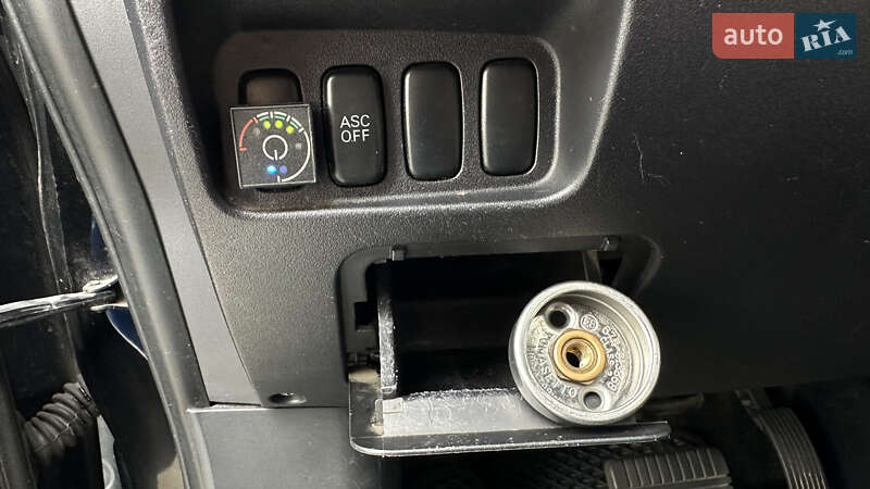 Внедорожник / Кроссовер Mitsubishi Outlander XL 2008 в Киеве