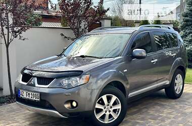 Позашляховик / Кросовер Mitsubishi Outlander XL 2009 в Вінниці