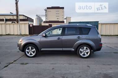 Позашляховик / Кросовер Mitsubishi Outlander XL 2008 в Харкові