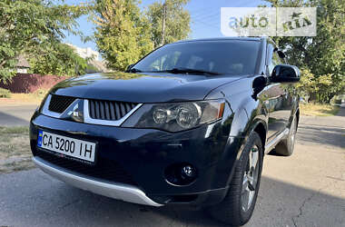 Внедорожник / Кроссовер Mitsubishi Outlander XL 2007 в Черкассах