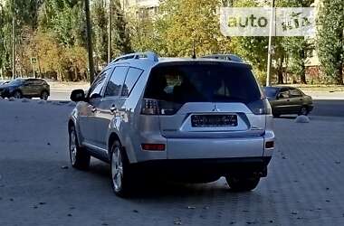 Позашляховик / Кросовер Mitsubishi Outlander XL 2008 в Дніпрі