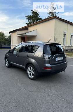 Внедорожник / Кроссовер Mitsubishi Outlander XL 2008 в Харькове