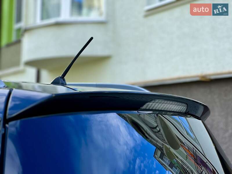 Внедорожник / Кроссовер Mitsubishi Outlander XL 2007 в Днепре