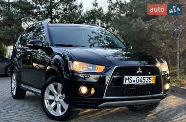 Внедорожник / Кроссовер Mitsubishi Outlander XL 2011 в Дрогобыче