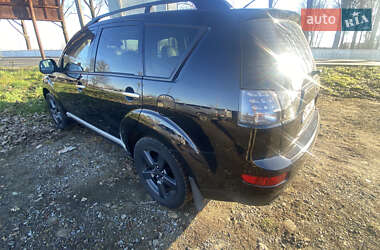 Позашляховик / Кросовер Mitsubishi Outlander XL 2008 в Дрогобичі