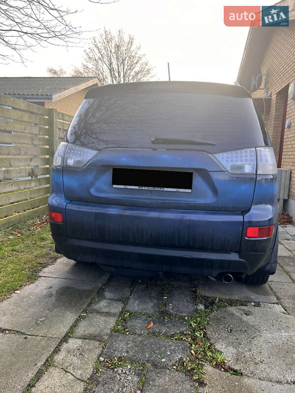 Позашляховик / Кросовер Mitsubishi Outlander XL 2007 в Могилів-Подільському