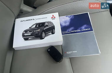 Позашляховик / Кросовер Mitsubishi Outlander XL 2008 в Броварах