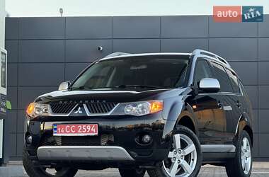 Внедорожник / Кроссовер Mitsubishi Outlander XL 2008 в Дрогобыче