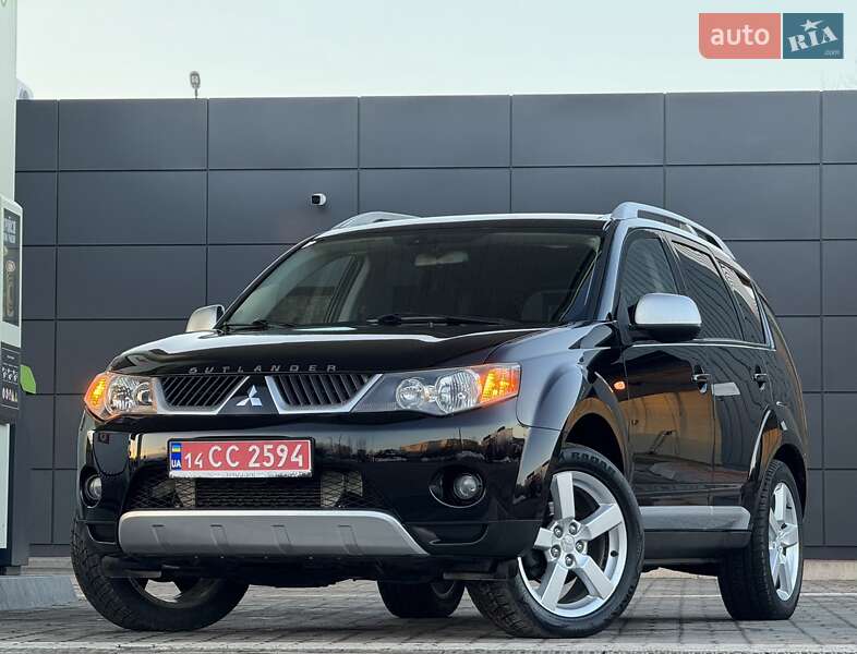 Позашляховик / Кросовер Mitsubishi Outlander XL 2008 в Дрогобичі