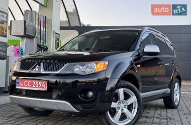 Позашляховик / Кросовер Mitsubishi Outlander XL 2008 в Дрогобичі