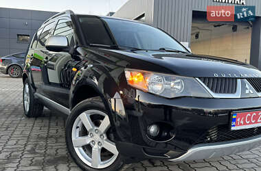 Позашляховик / Кросовер Mitsubishi Outlander XL 2008 в Дрогобичі