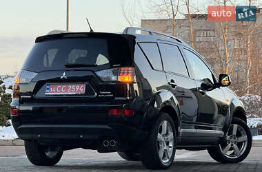 Позашляховик / Кросовер Mitsubishi Outlander XL 2008 в Дрогобичі