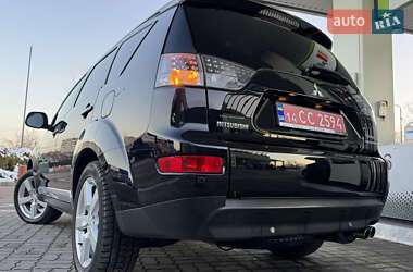 Позашляховик / Кросовер Mitsubishi Outlander XL 2008 в Дрогобичі