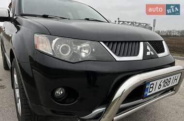 Позашляховик / Кросовер Mitsubishi Outlander XL 2009 в Полтаві