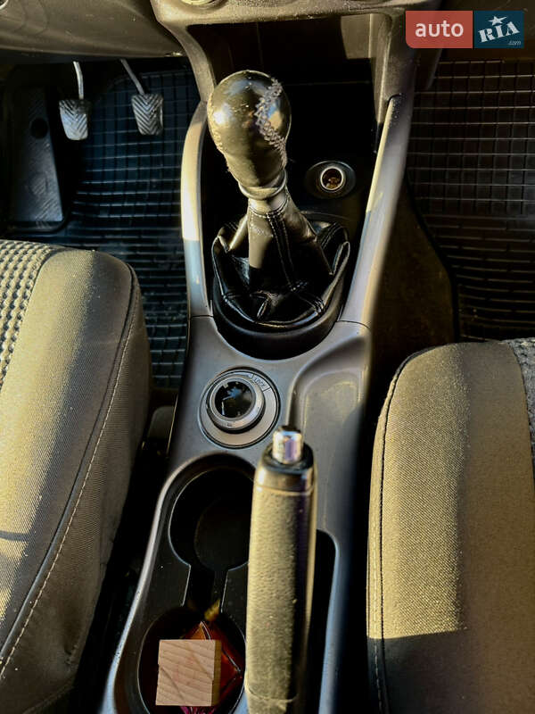 Внедорожник / Кроссовер Mitsubishi Outlander XL 2007 в Вишневце фото 18 Внедорожник / Кроссовер Mitsubishi Outlander XL 2007 в Вишневце