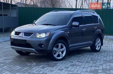 Позашляховик / Кросовер Mitsubishi Outlander XL 2010 в Дніпрі