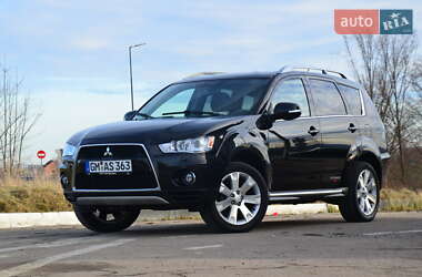 Позашляховик / Кросовер Mitsubishi Outlander XL 2011 в Дрогобичі