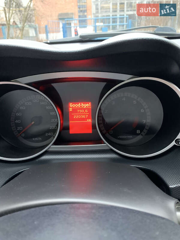 Внедорожник / Кроссовер Mitsubishi Outlander XL 2007 в Виннице фото 9 Внедорожник / Кроссовер Mitsubishi Outlander XL 2007 в Виннице