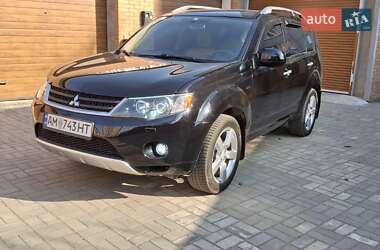 Внедорожник / Кроссовер Mitsubishi Outlander XL 2009 в Бердичеве