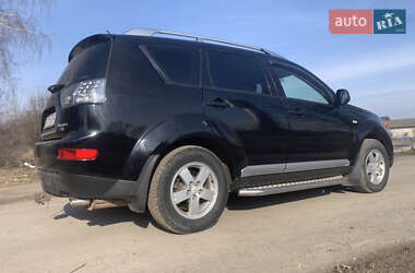 Позашляховик / Кросовер Mitsubishi Outlander XL 2008 в Рожище