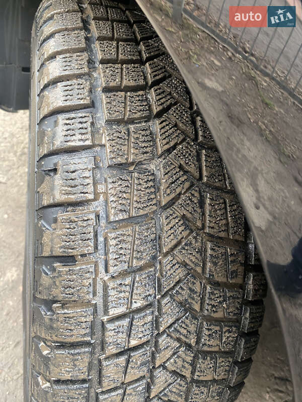 Позашляховик / Кросовер Mitsubishi Outlander XL 2007 в Вільногірську