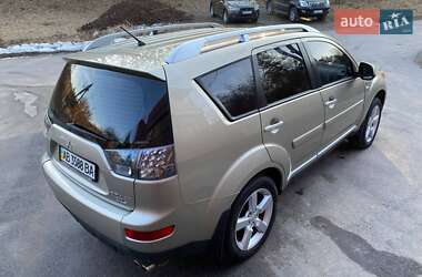 Позашляховик / Кросовер Mitsubishi Outlander XL 2008 в Вінниці