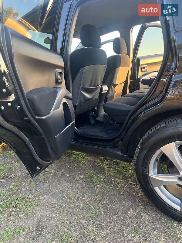 Внедорожник / Кроссовер Mitsubishi Outlander XL 2008 в Житомире
