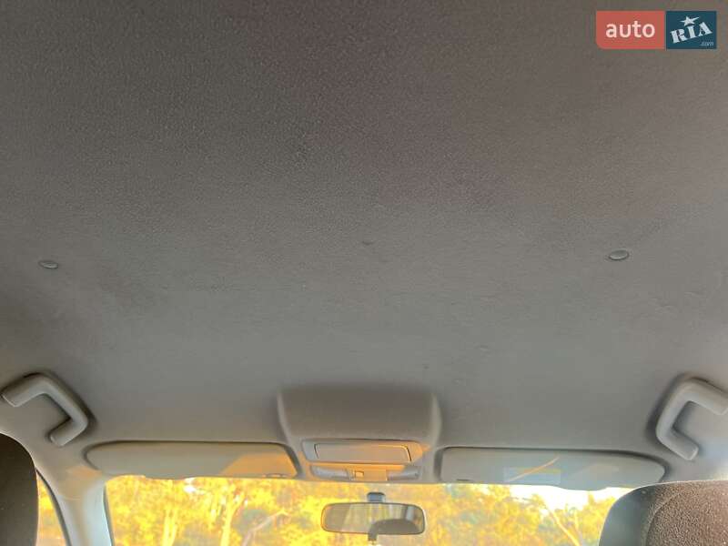 Внедорожник / Кроссовер Mitsubishi Outlander XL 2008 в Житомире