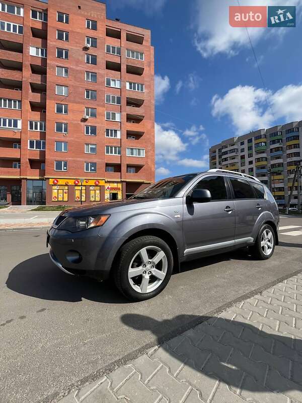 Mitsubishi Outlander XL 2007