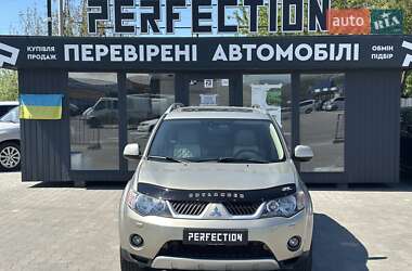 Внедорожник / Кроссовер Mitsubishi Outlander XL 2008 в Черновцах