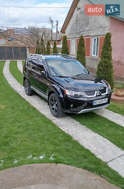 Внедорожник / Кроссовер Mitsubishi Outlander XL 2008 в Львове