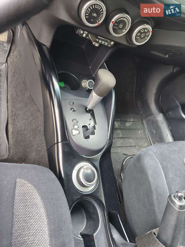 Внедорожник / Кроссовер Mitsubishi Outlander XL 2007 в Одессе