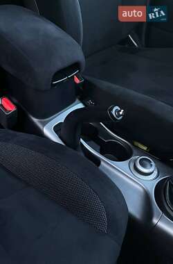 Внедорожник / Кроссовер Mitsubishi Outlander XL 2009 в 