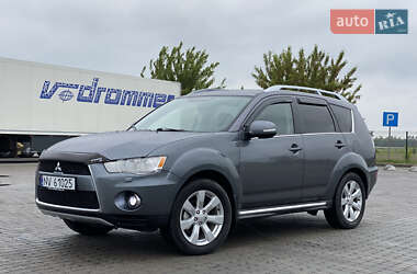 Внедорожник / Кроссовер Mitsubishi Outlander XL 2009 в 