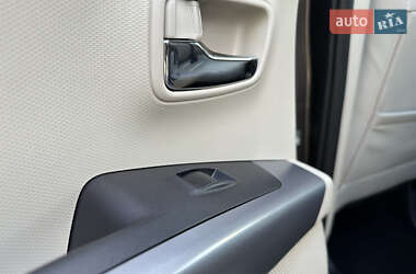 Внедорожник / Кроссовер Mitsubishi Outlander XL 2011 в 