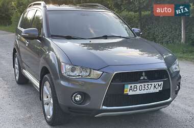 Внедорожник / Кроссовер Mitsubishi Outlander XL 2011 в 