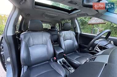 Внедорожник / Кроссовер Mitsubishi Outlander XL 2011 в 